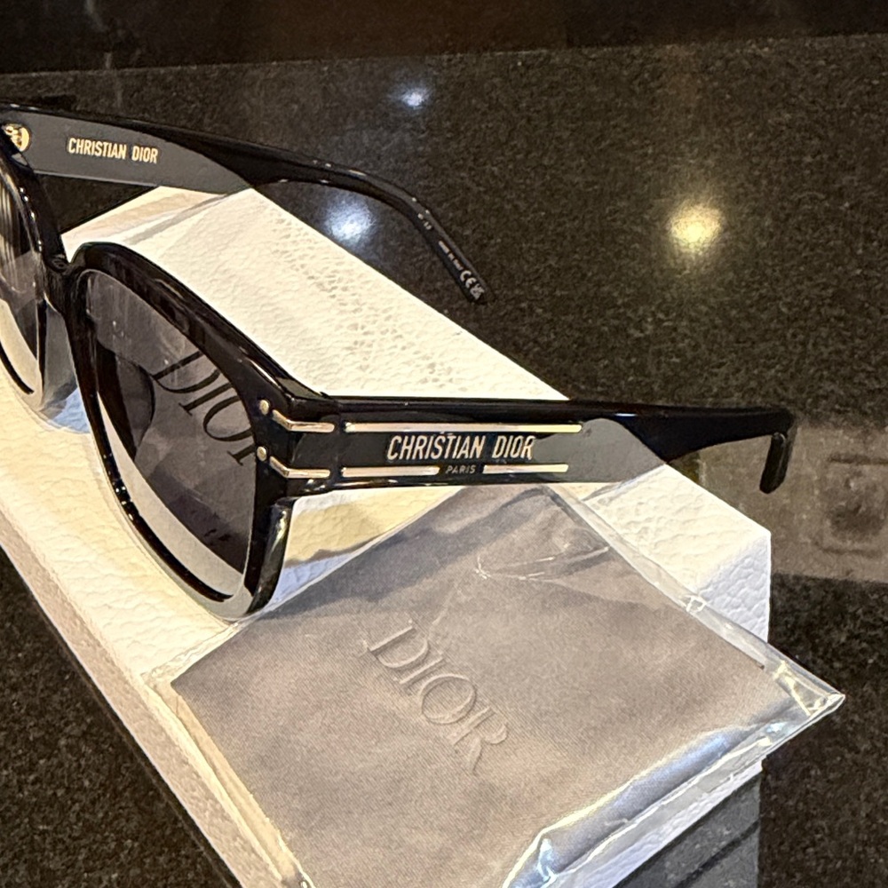 AUTHENTIC Dior Black Sunglasses with Gold Christian Dior Logo